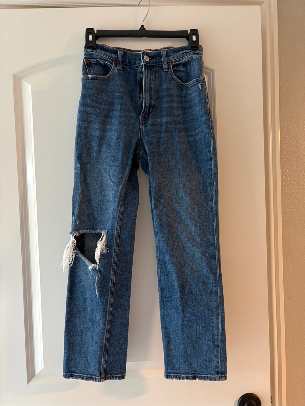 Abercrombie & Fitch Blue Straight-Leg Jeans with Distressed Knee